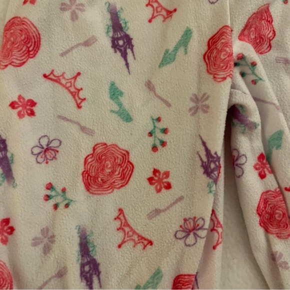 Disney Princess 2 Piece Pajama Set - Picture 3 of 6